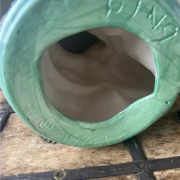 Vintage Ceramic Girl Figurine Holding Raggedy Ann Doll | 1974 Artist Engraved - Picture 4 of 5